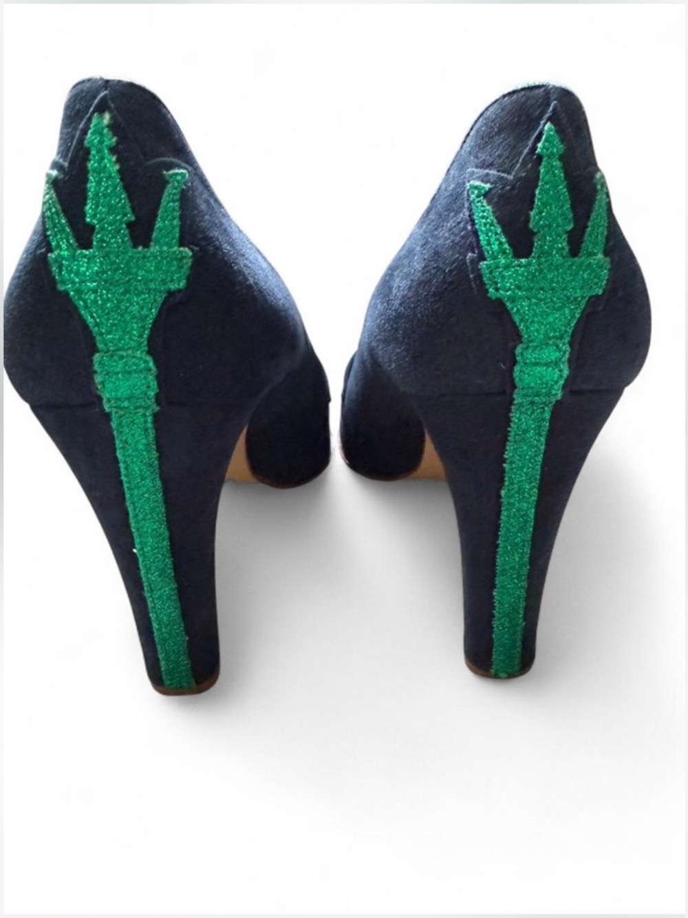 NWT! Designer Patricia Blanchett Navy & Green Leather Poseidon Loafer-Pumps